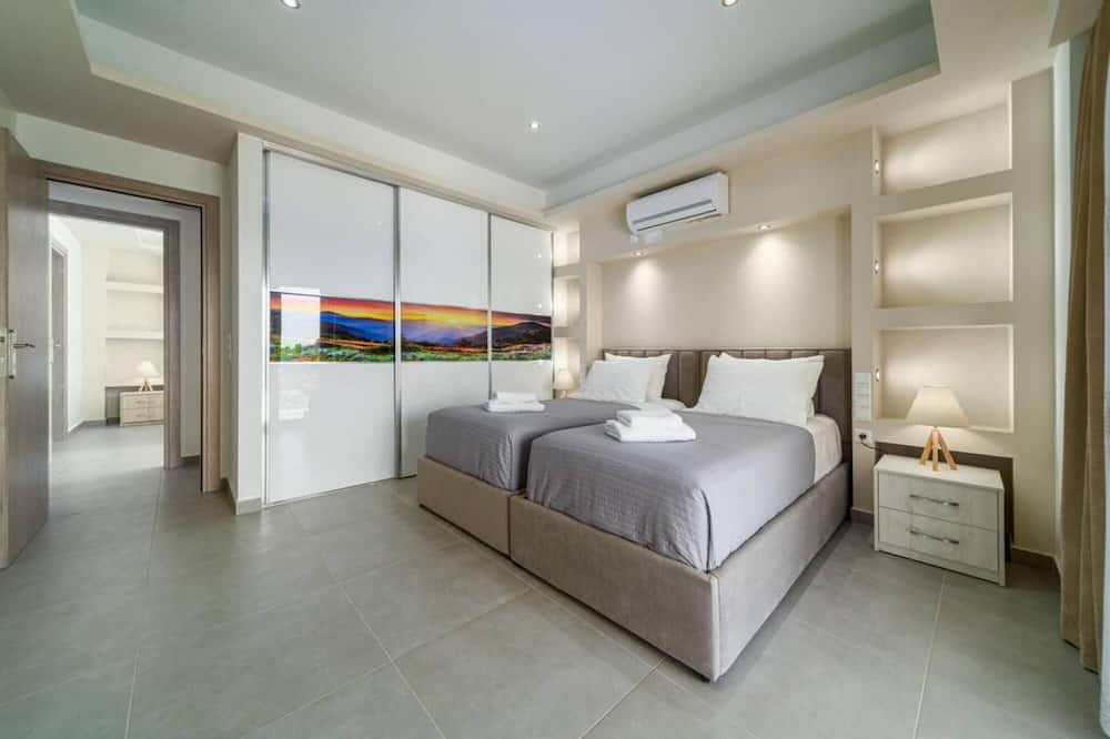 Photo of Bedroom in Thiramonas