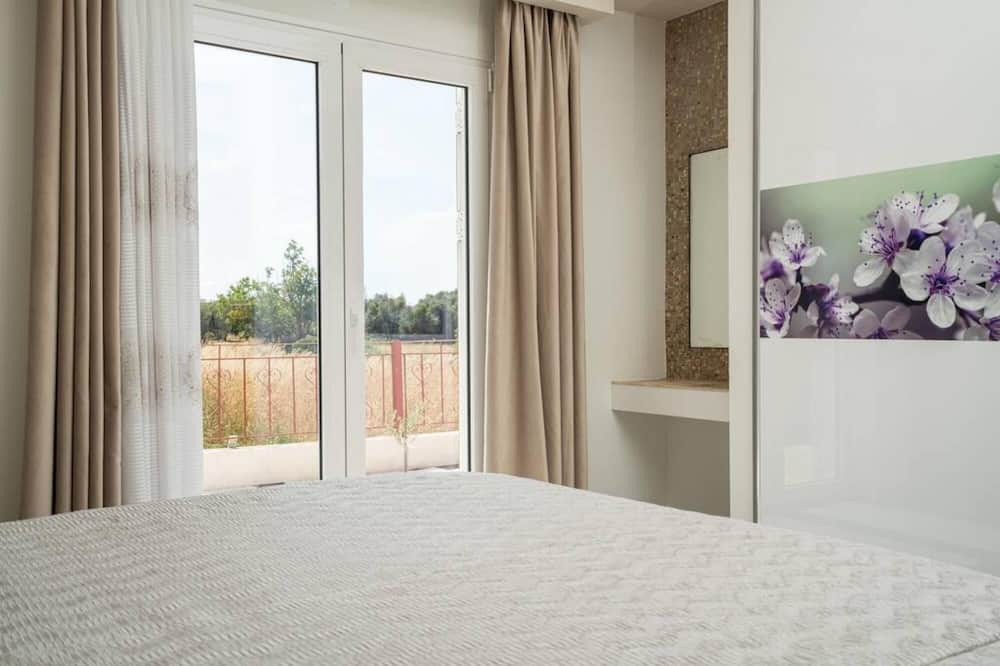Photo of Bedroom in Thiramonas