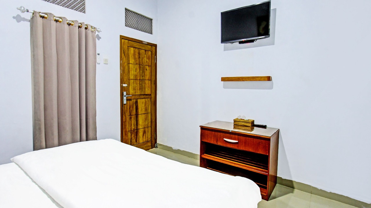 Photo of Bedroom in Labuhan Pandan