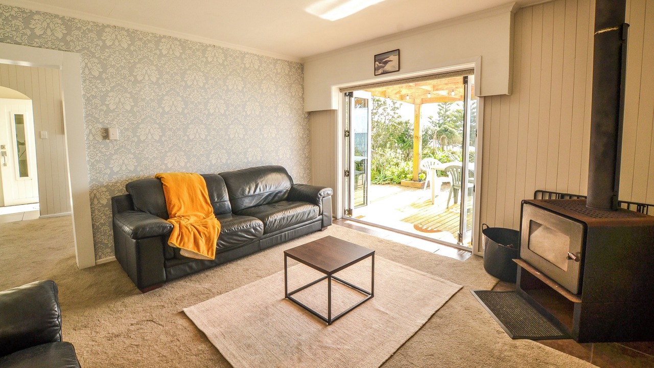 Photo of Livingroom in Pukehina