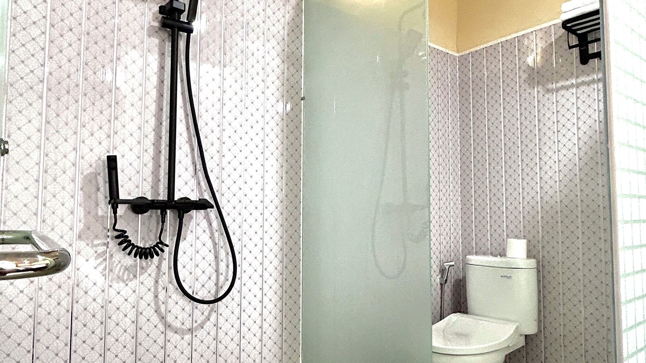 Photo of Bathroom in Labuhan Pandan