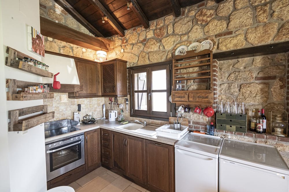 Photo of Kitchen in Psakoudia
