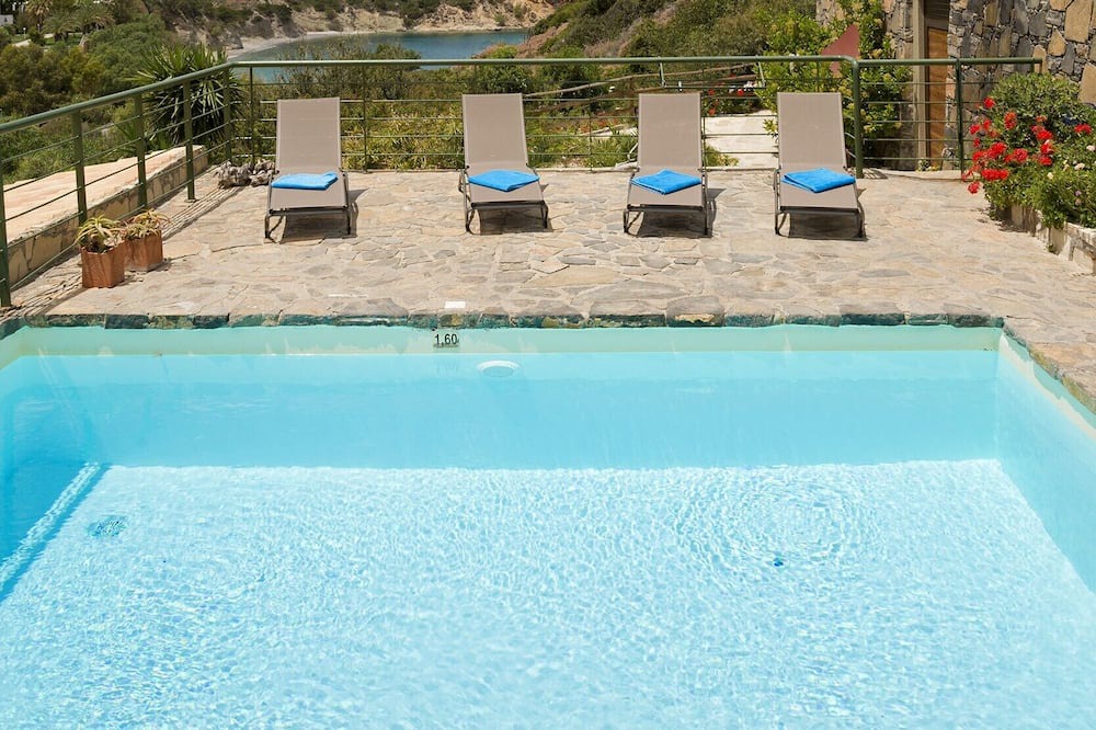 Photo of Outdoor in Istron