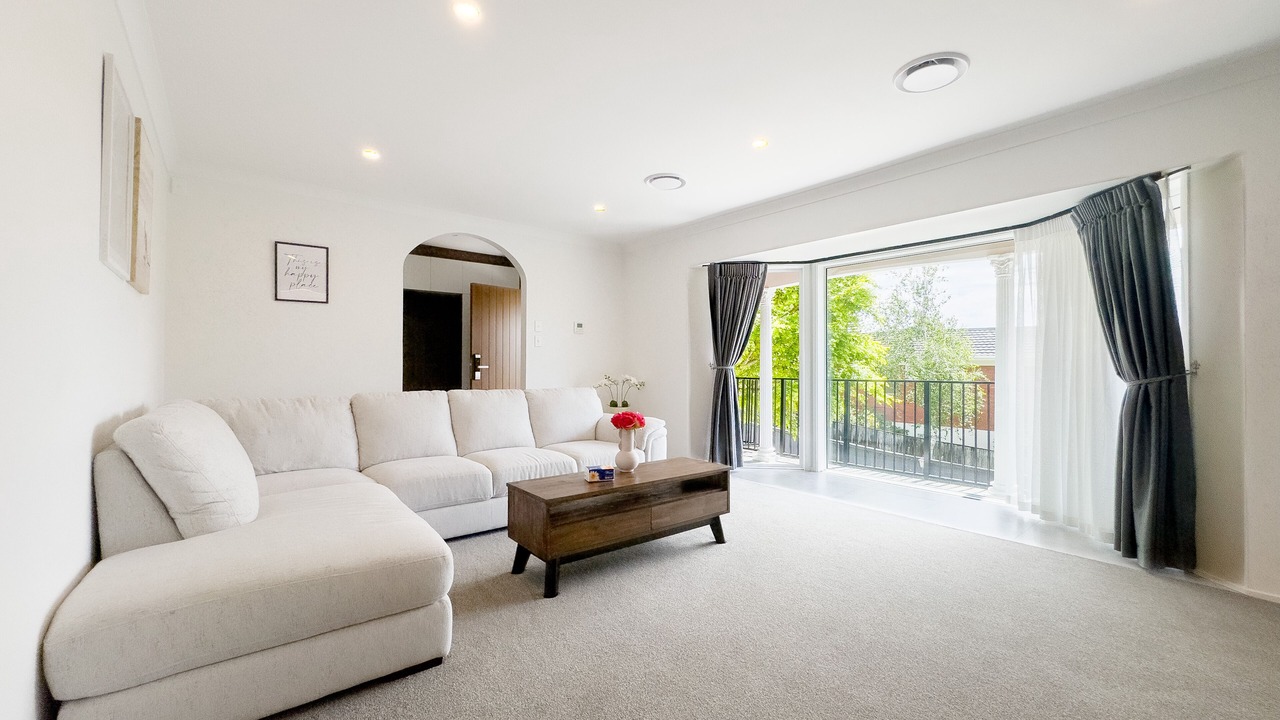 Photo of Livingroom in Mellons Bay