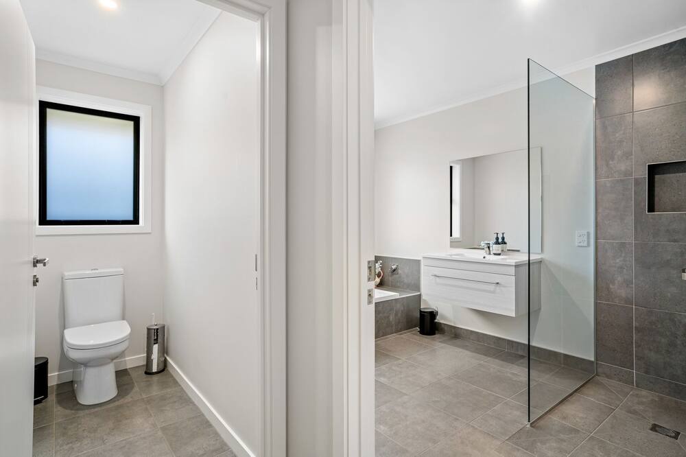 Photo of Bathroom in Lowburn