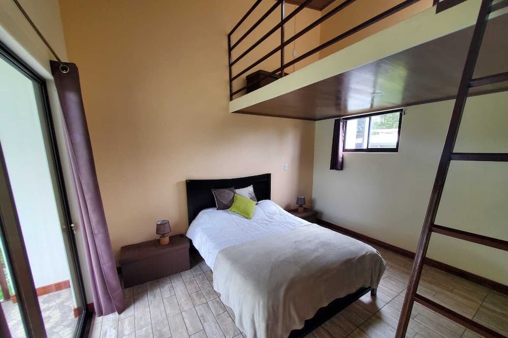 Photo of Bedroom in Roble
