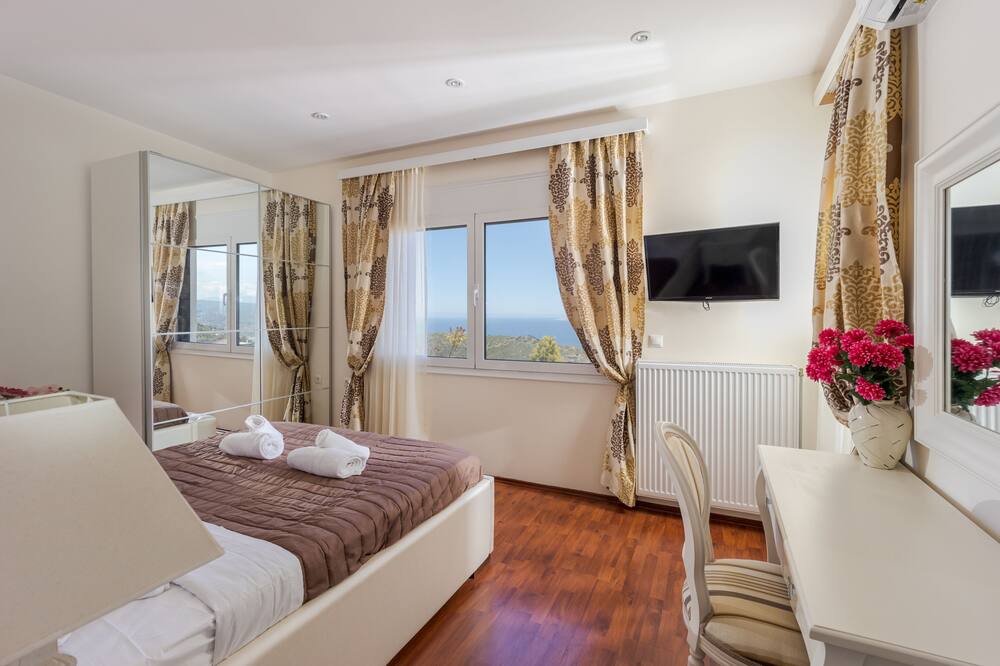 Photo of Bedroom in Rodhia