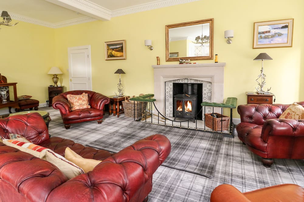 Photo of Livingroom in Kirriemuir