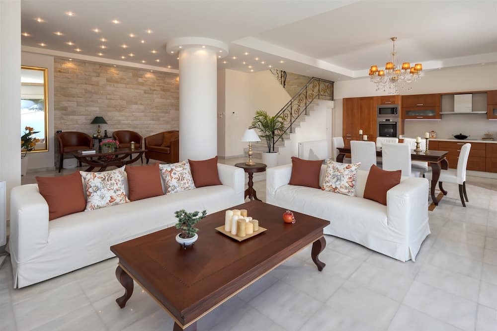 Photo of Livingroom in Rodhia