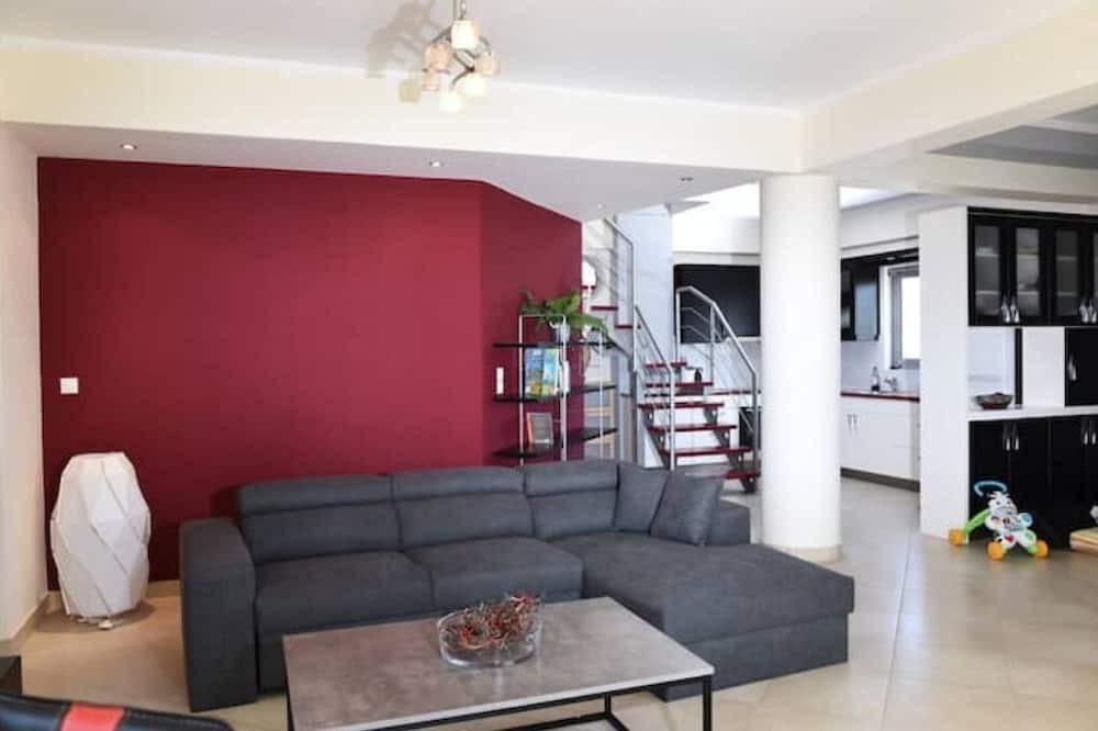 Photo of Livingroom in Nea Kios
