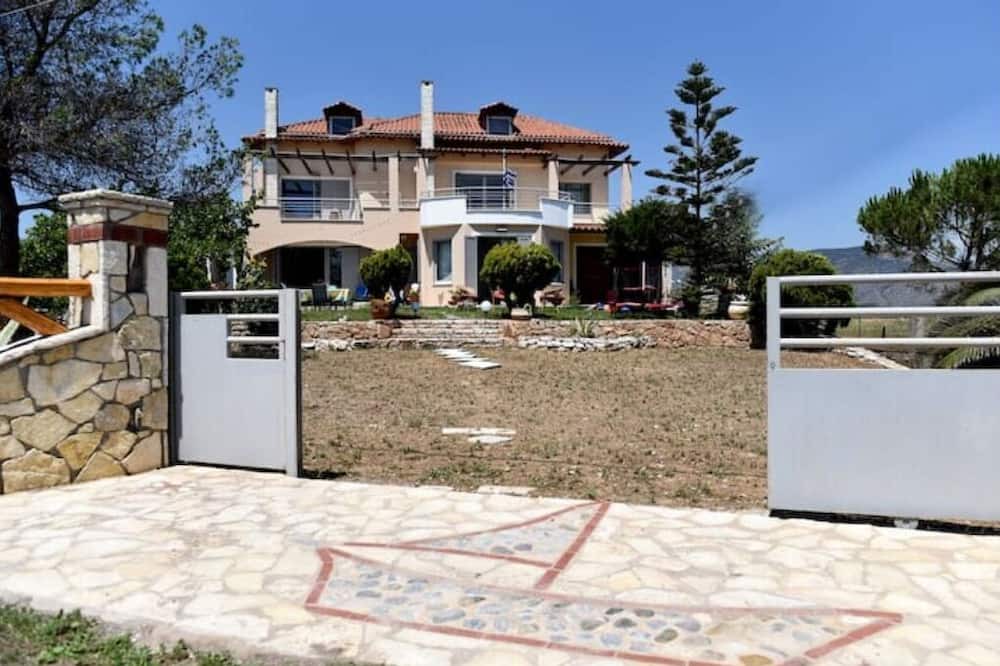 Photo of Others in Nea Kios