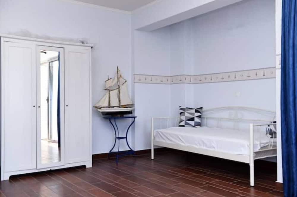Photo of Bedroom in Nea Kios