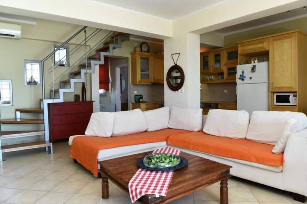 Photo of Livingroom in Nea Kios