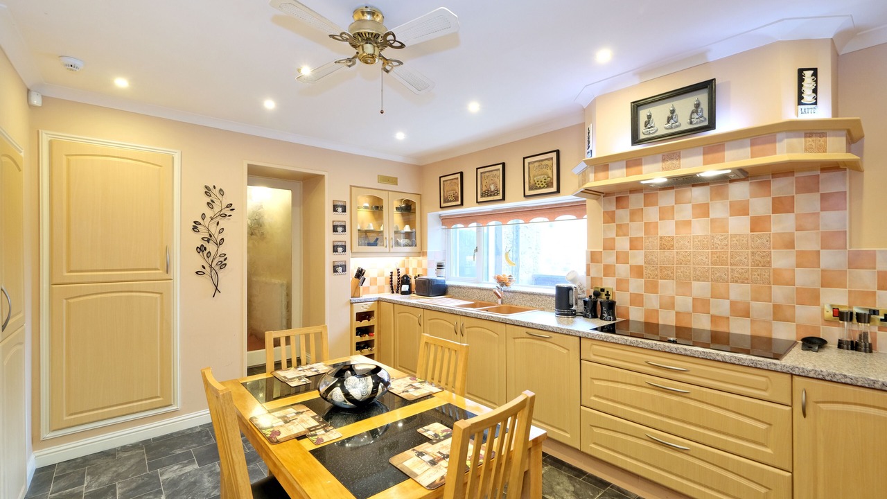Photo of Kitchen in Central Aberdeen