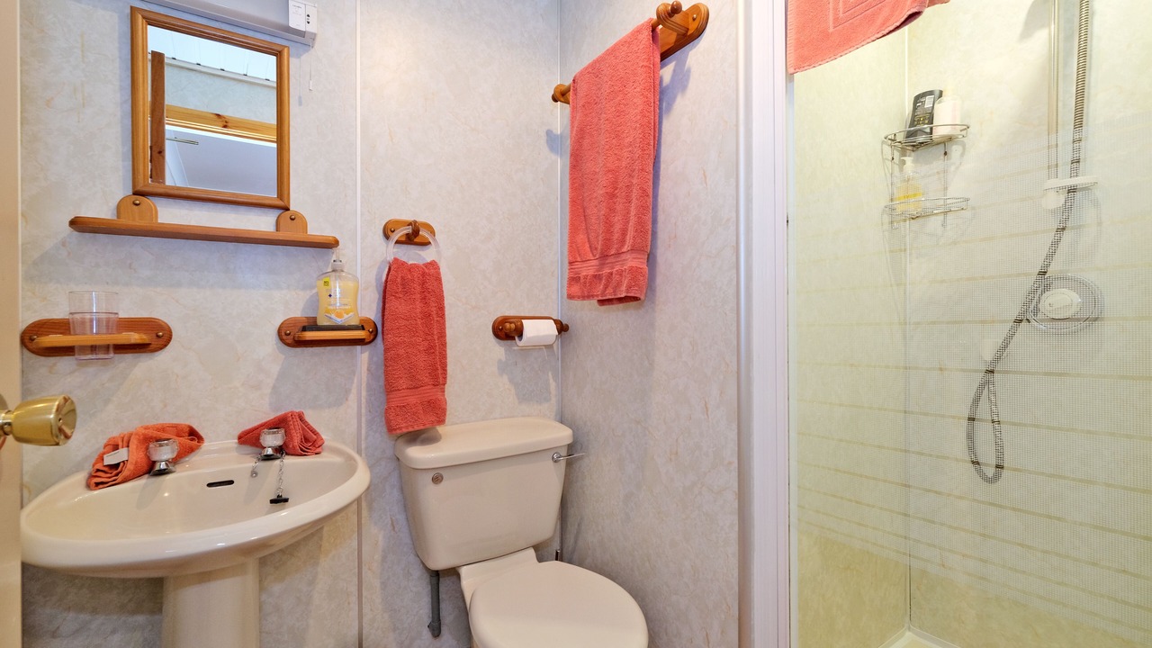 Photo of Bathroom in Central Aberdeen