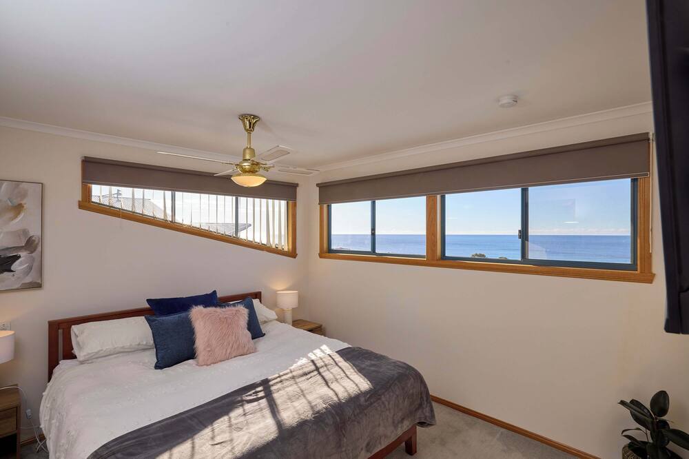 Photo of Bedroom in Bicheno