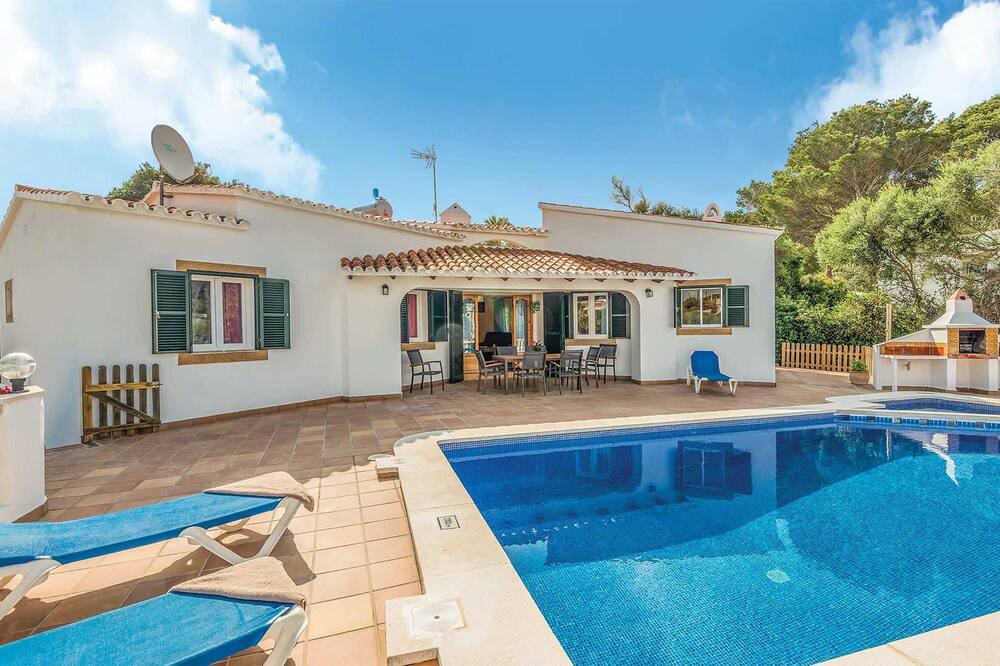 Photo of Outdoor in Cala en Porter