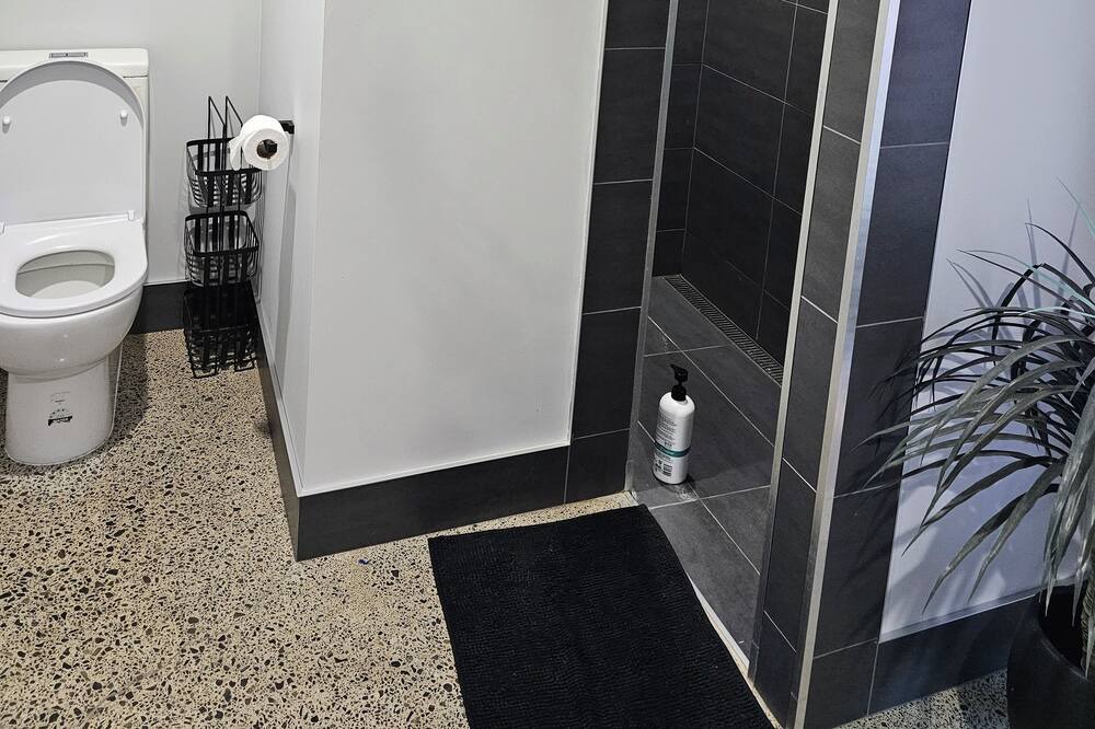 Photo of Bathroom in Thornton