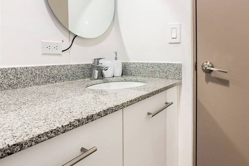 Photo of Bathroom in Curridabat