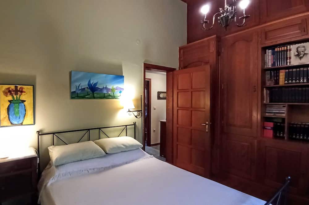 Photo of Bedroom in Gefira Mpania