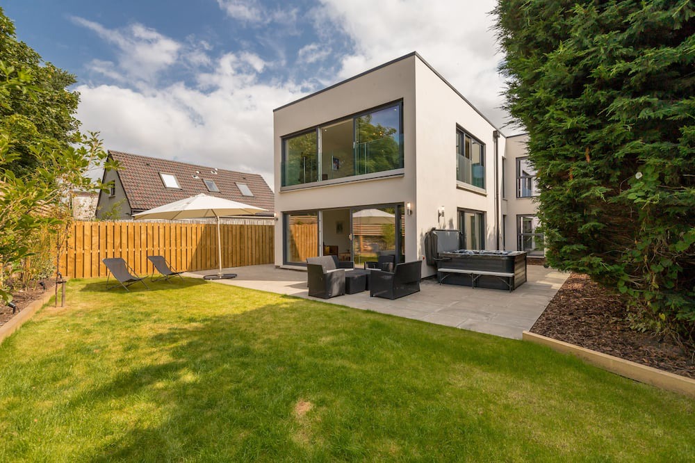 Photo of Outdoor in Musselburgh