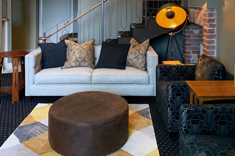 Photo of Livingroom in Dunedin City Centre