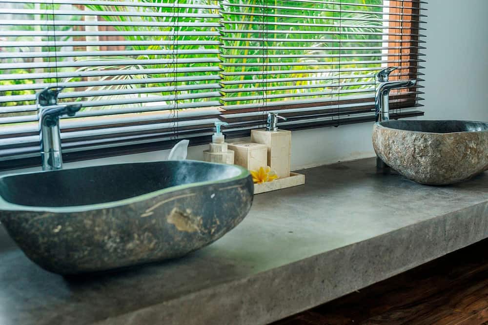 Photo of Bathroom in Melaya