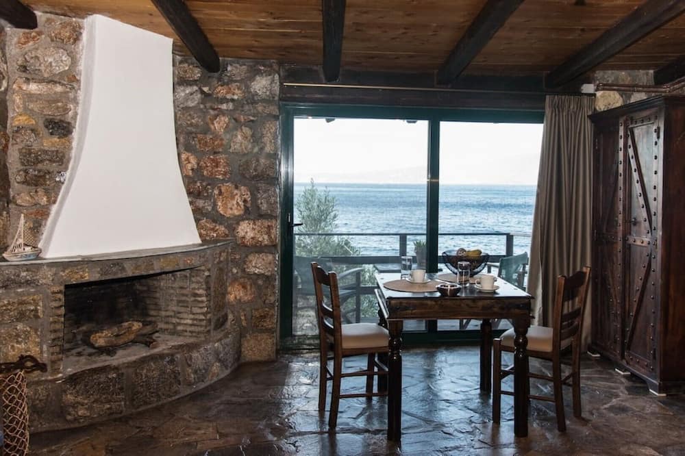 Photo of Livingroom in Phthiotis Region