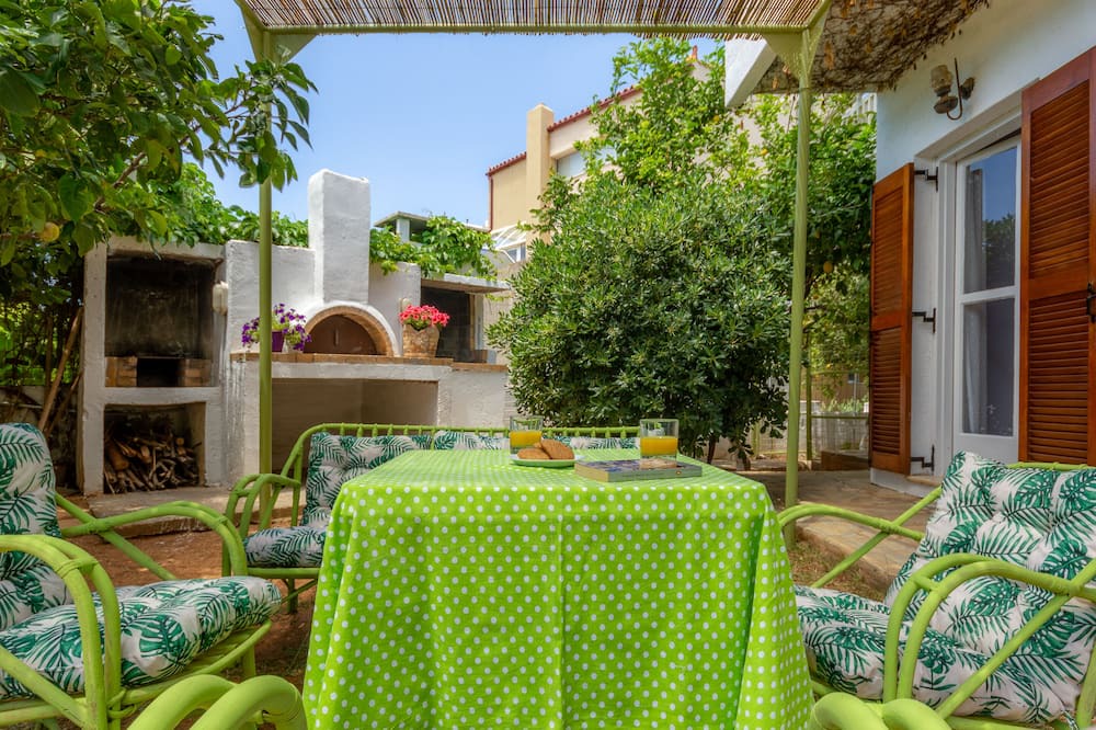 Photo of Patio Balcony in Old Hersonissos