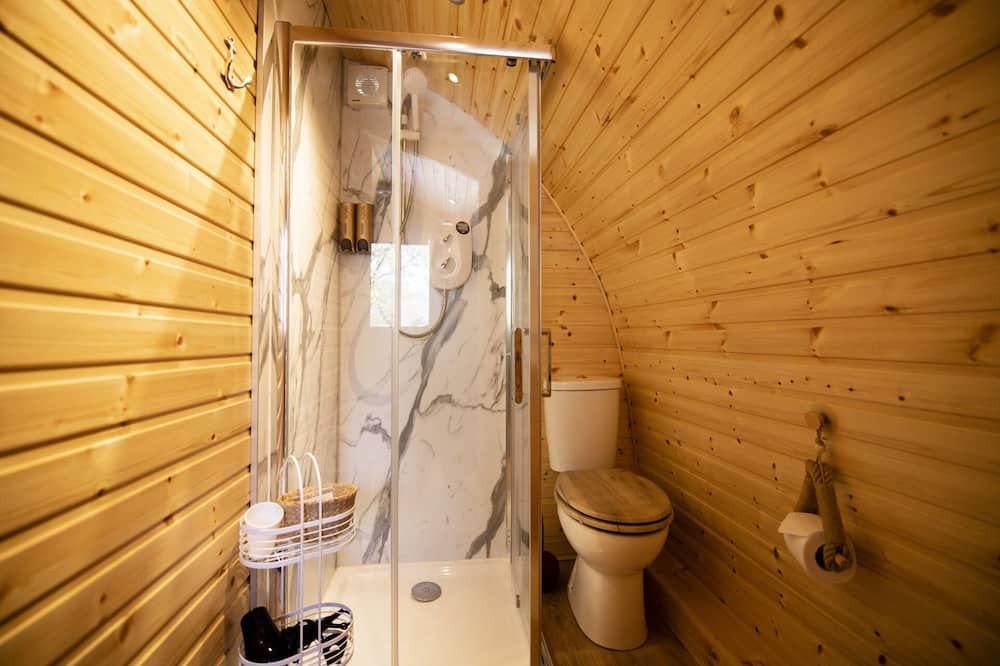 Photo of Bathroom in Roybridge