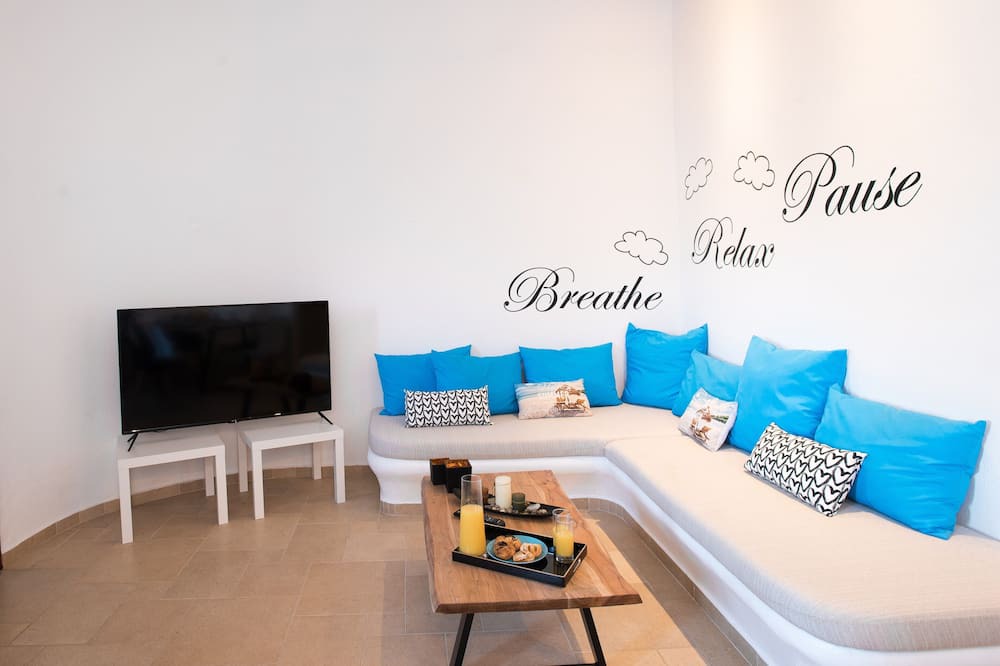 Photo of Livingroom in Panormos