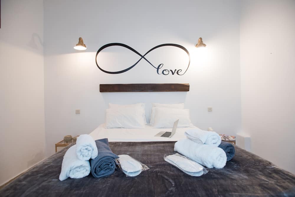 Photo of Bedroom in Panormos