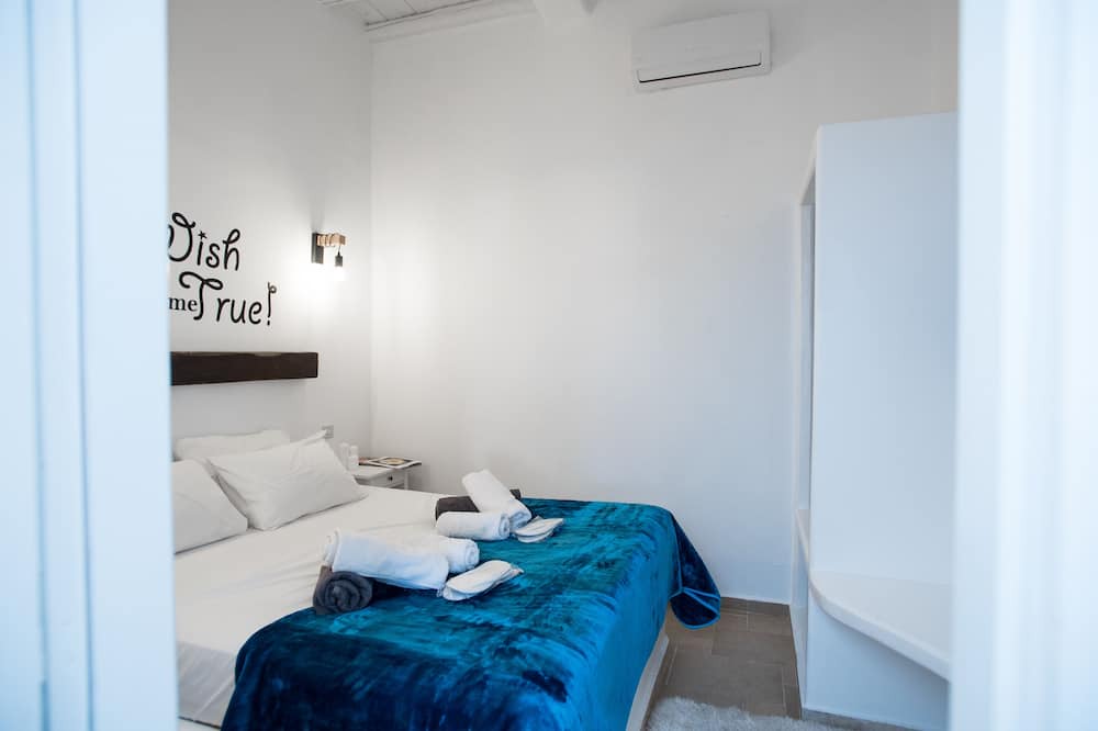 Photo of Bedroom in Panormos
