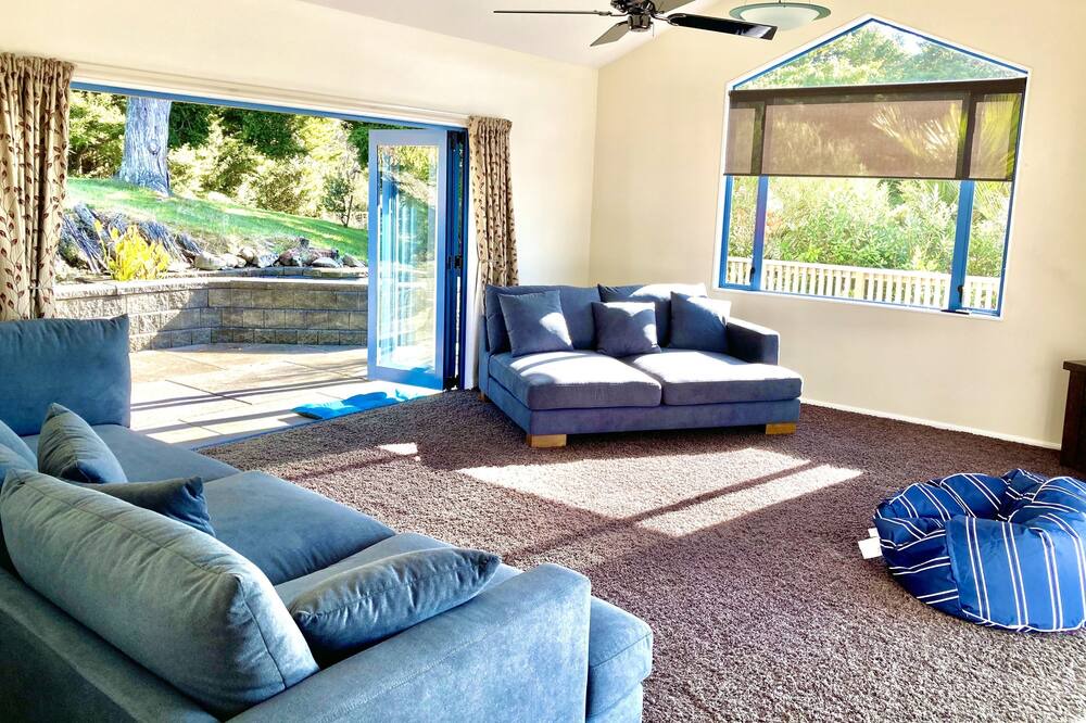 Photo of Livingroom in Mangapai