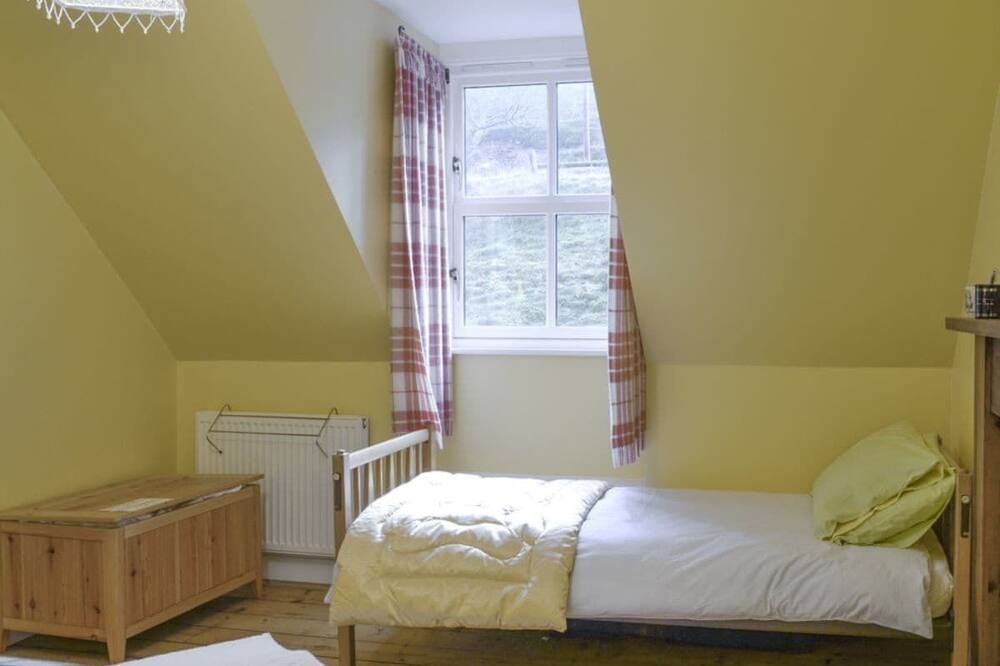 Photo of Bedroom in Ballater