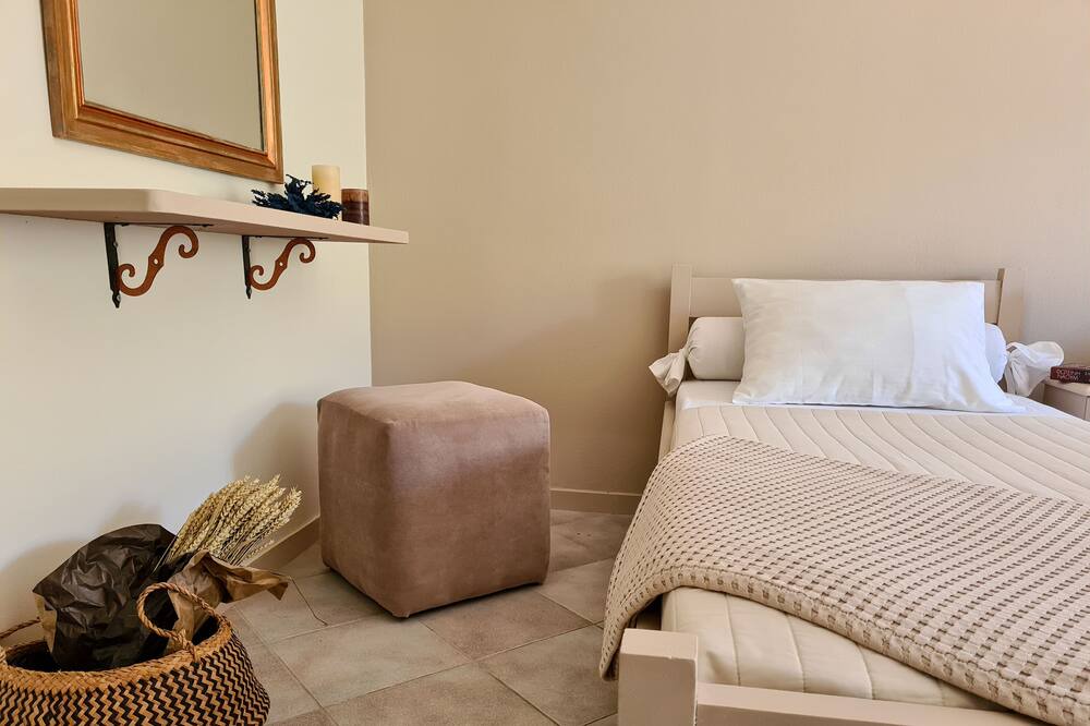 Photo of Bedroom in Menegata