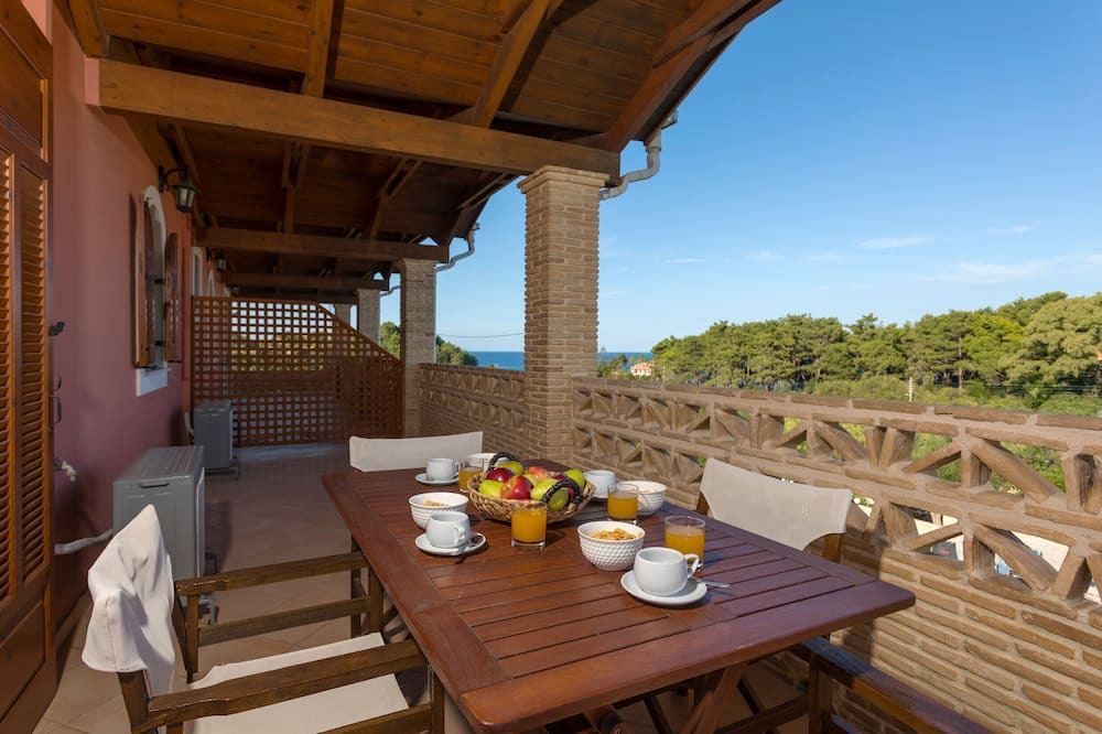 Photo of Patio Balcony in Ano Vasilikos