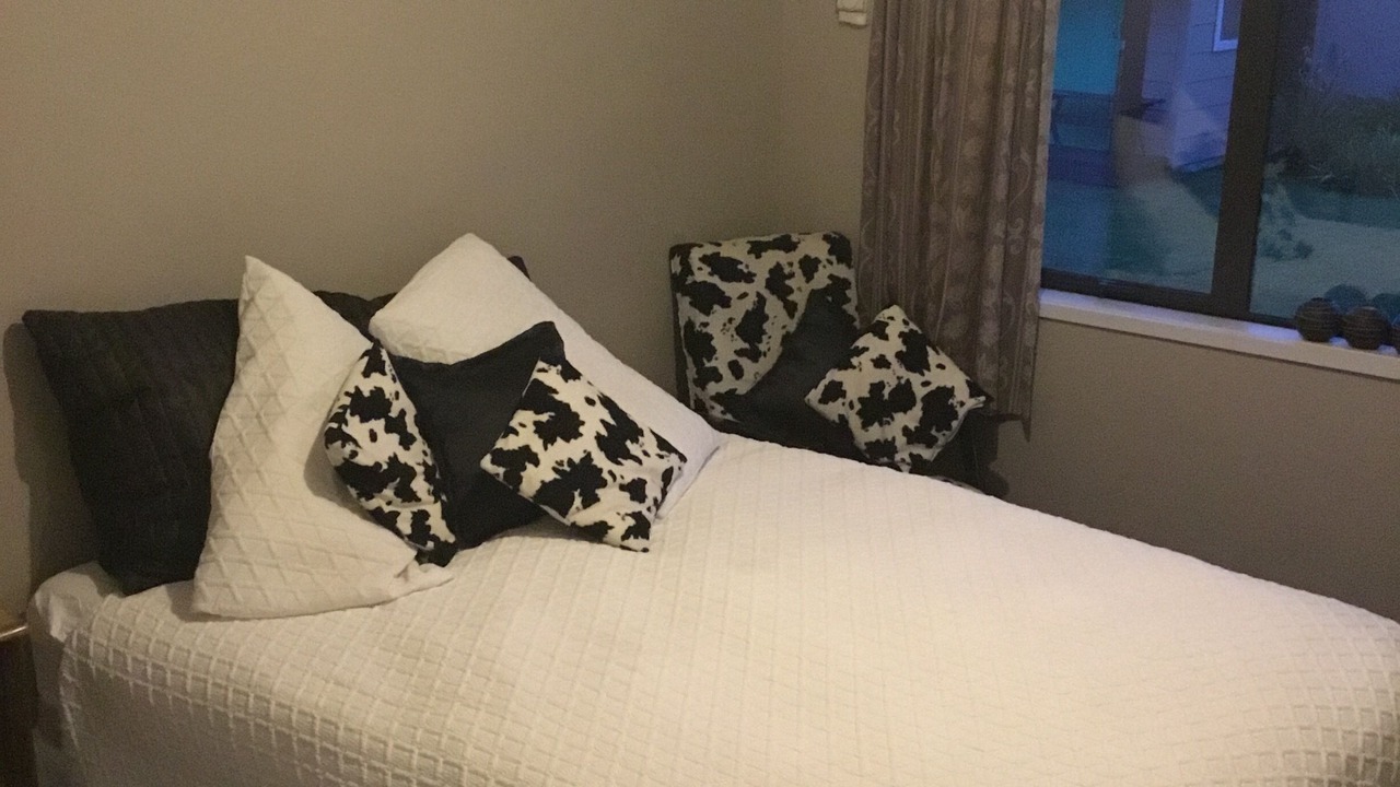 Photo of Bedroom in Lowburn