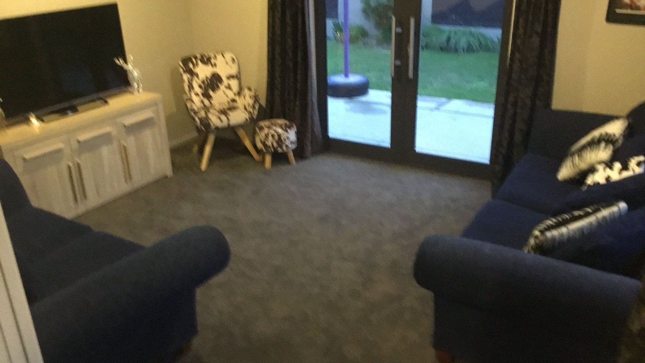 Photo of Livingroom in Lowburn