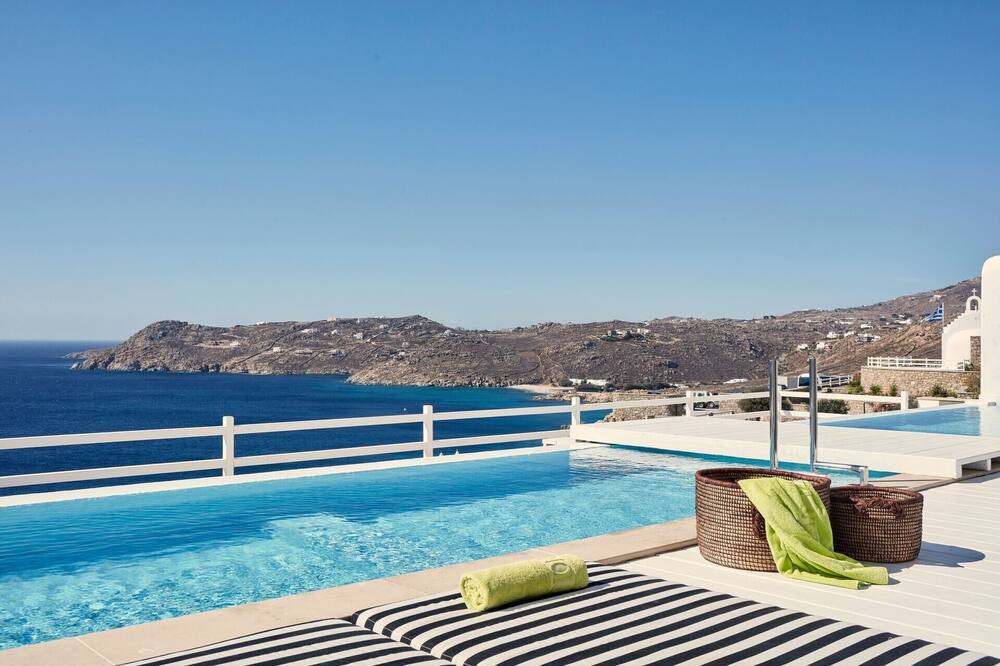 Photo of Outdoor in Elia