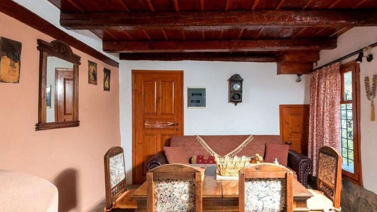 Photo of Livingroom in Vrouhas