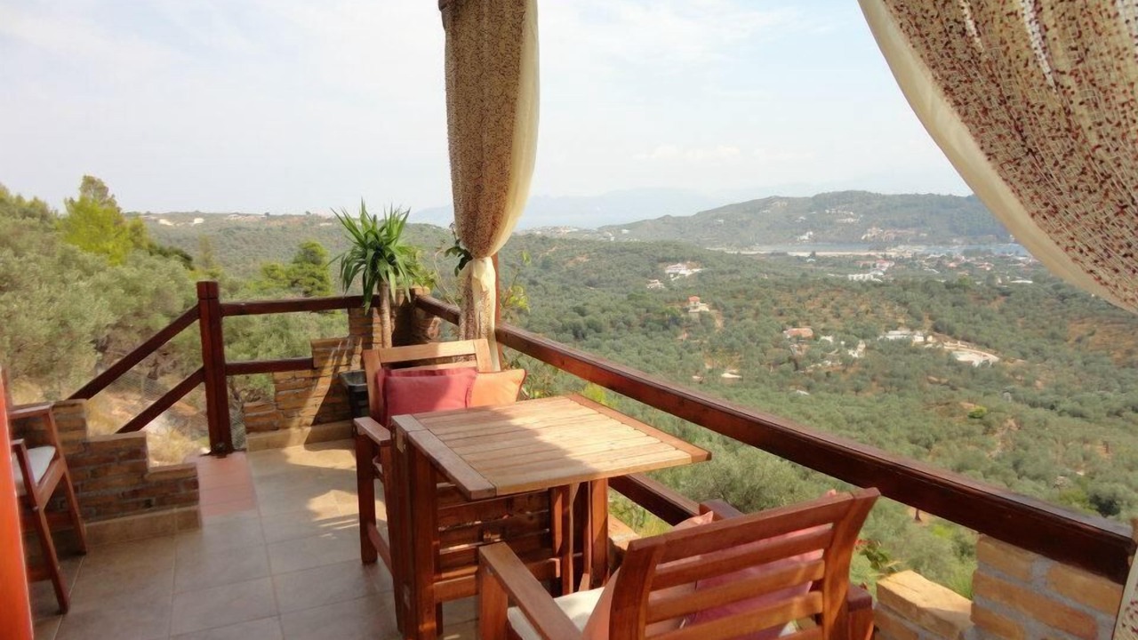 Photo of Patio Balcony in Skiathos Town