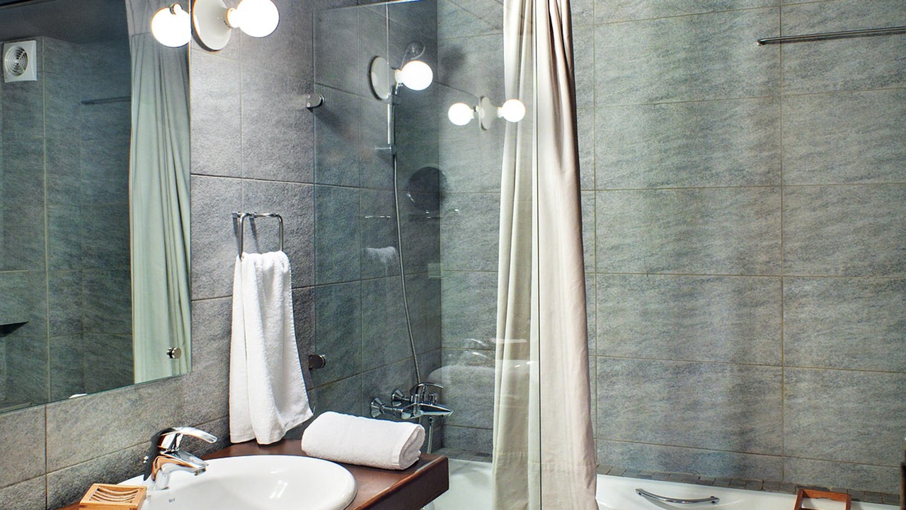 Photo of Bathroom in Aristi
