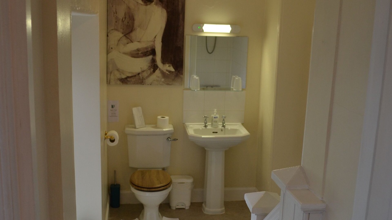 Photo of Bathroom in Logierait