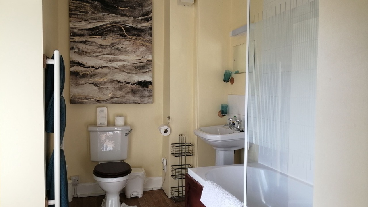 Photo of Bathroom in Logierait