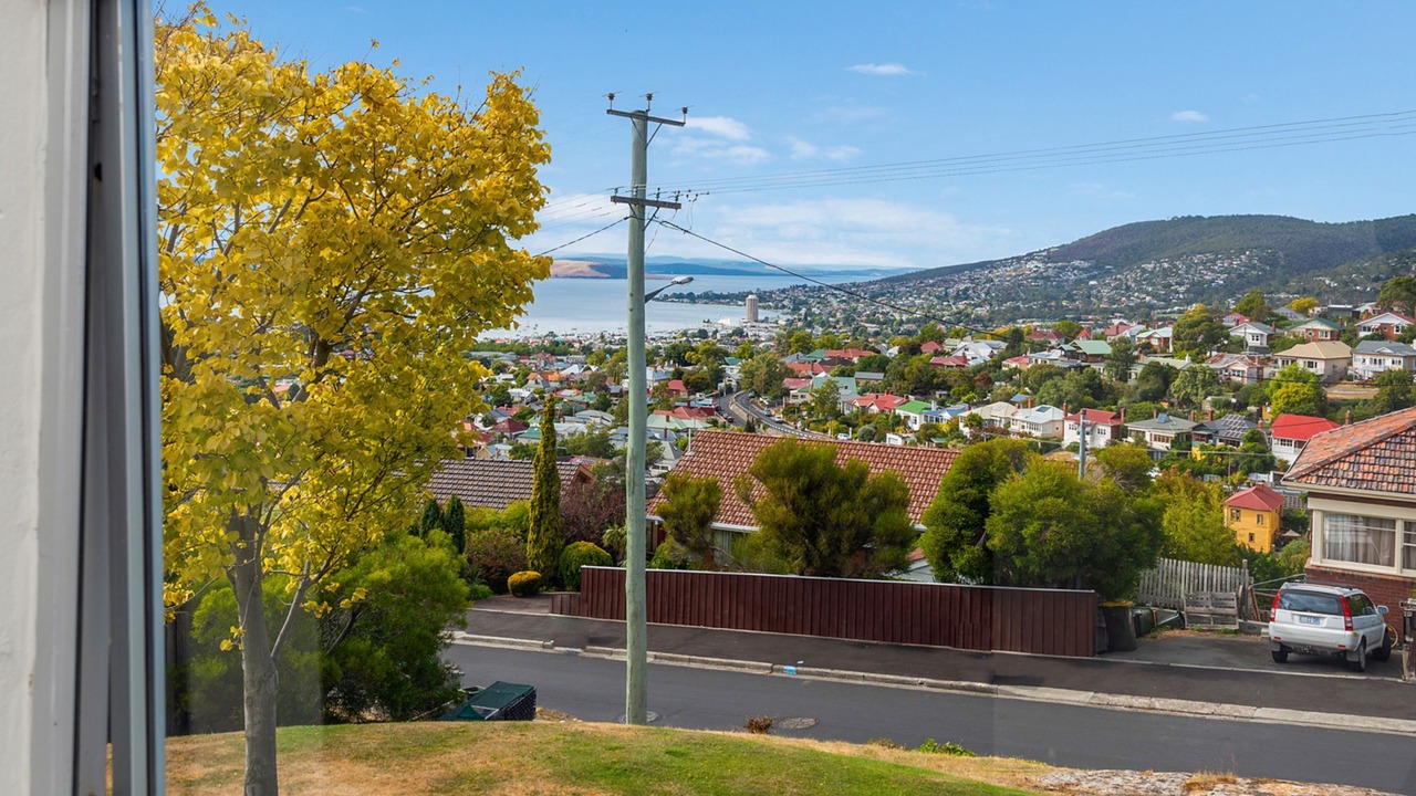 Photo of Bedroom in West Hobart