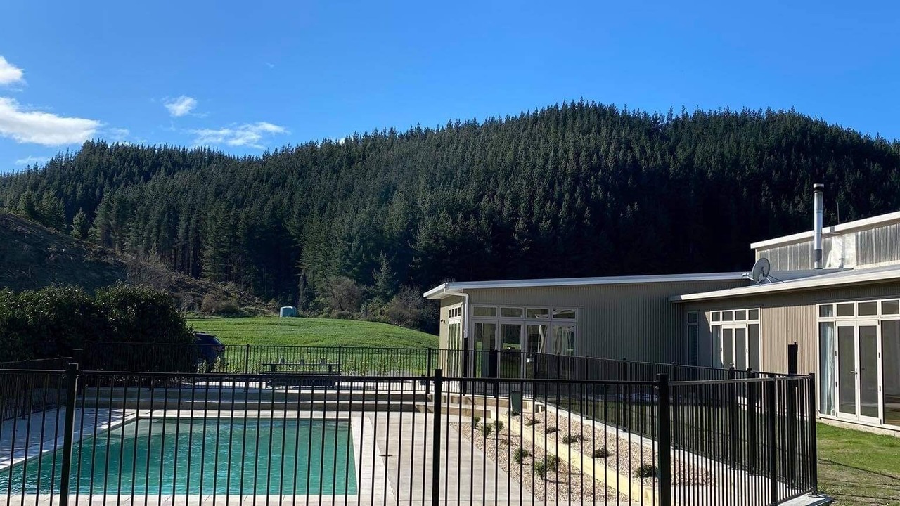 Photo of Outdoor in Wakefield