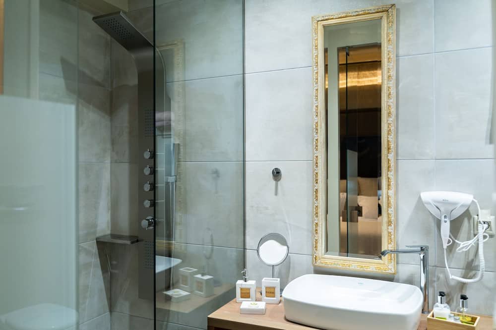 Photo of Bathroom in Pallini