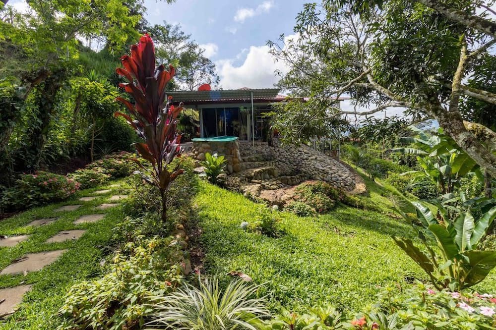 Photo of Outdoor in San Isidro de El General