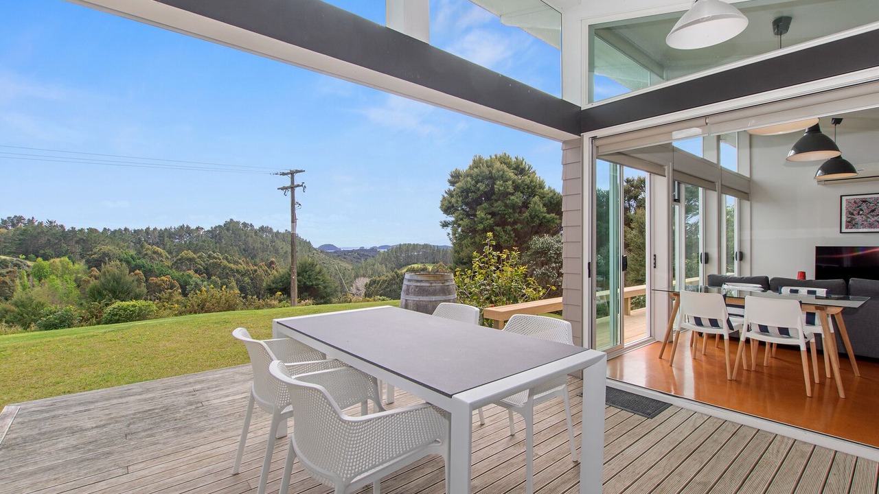 Photo of Outdoor in Russell
